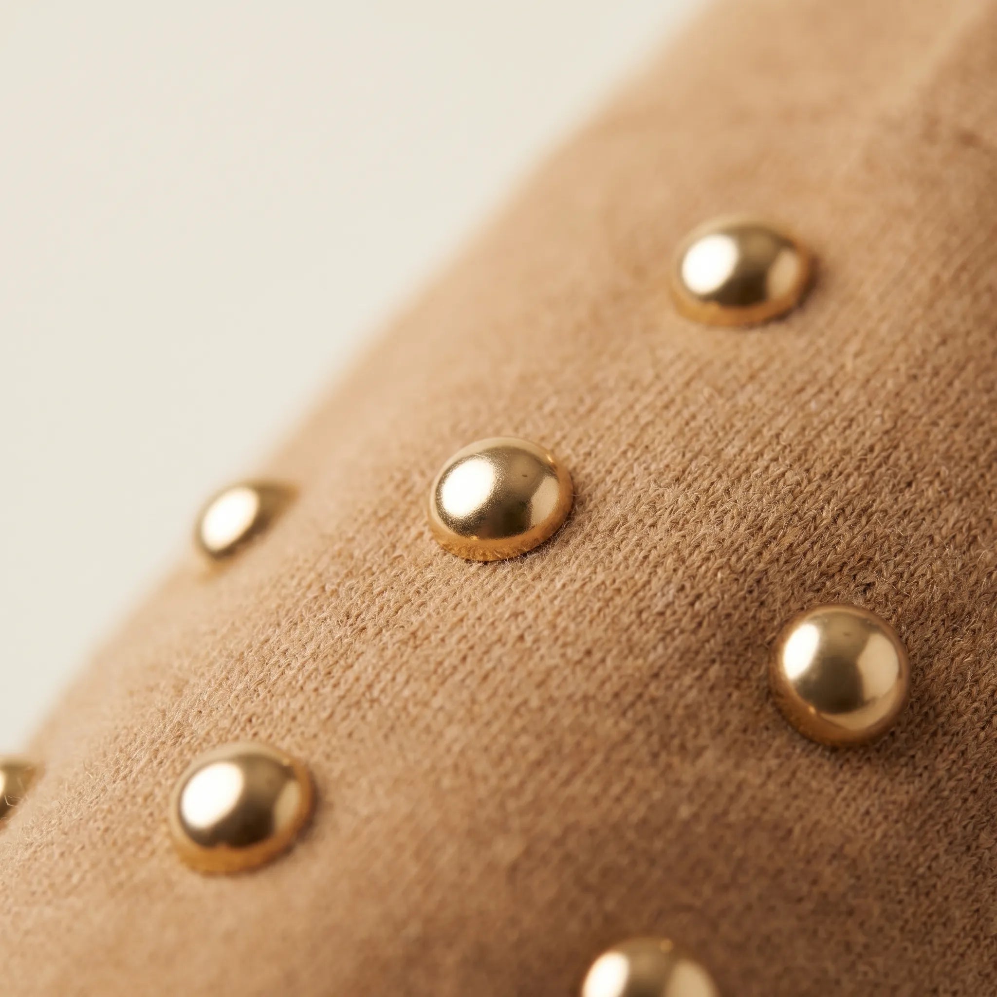 Tawnique - Relaxed Fit Brown Knit Jumper